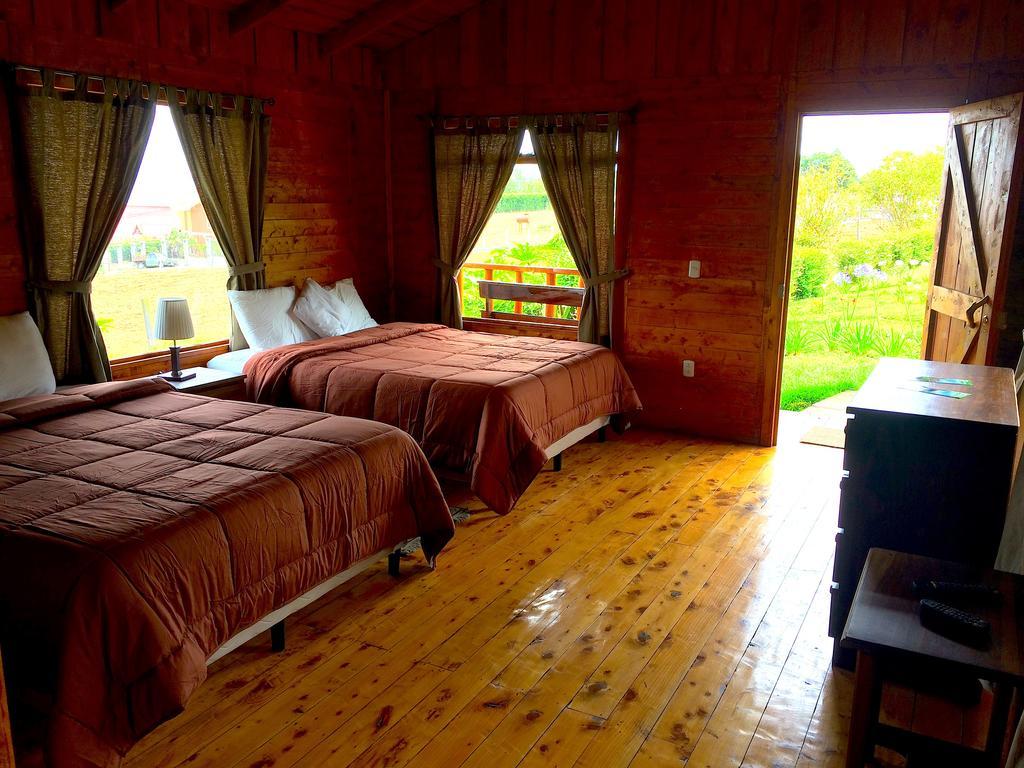 Grandpas Hotel & Restaurante Cartago Szoba fotó